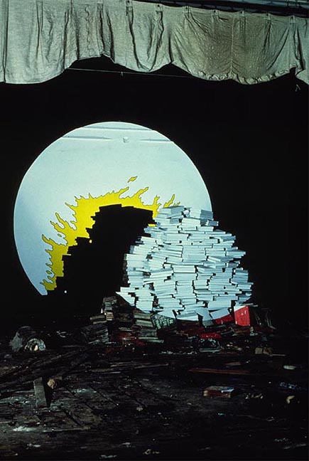 bookburning2