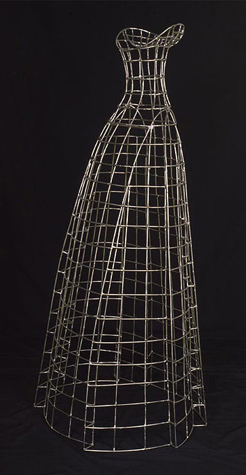 dress5wire1